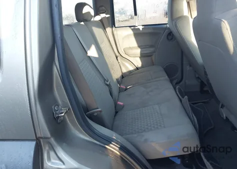 2007 Jeep Liberty Sport из США, поврежденный, VIN 1J4GL48K97W573306